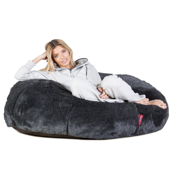 LOUNGE PUG - Puff Gigante Sofá Clásica - Piel Sintética - Negro